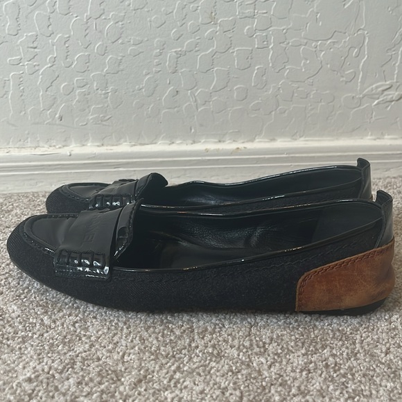 Chanel Black Patent/Grey Wool/Brown Leather Loafers, 39/8 - Picture 5 of 9